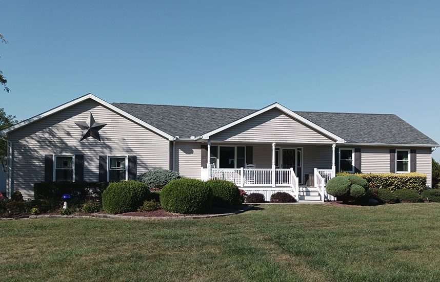 Siding contractor in Ottawa County Ohio did this job on a home in Oak Harbor